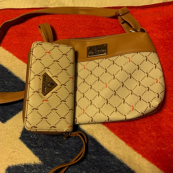 BabyPhat pocket book - Picture 1 of 1